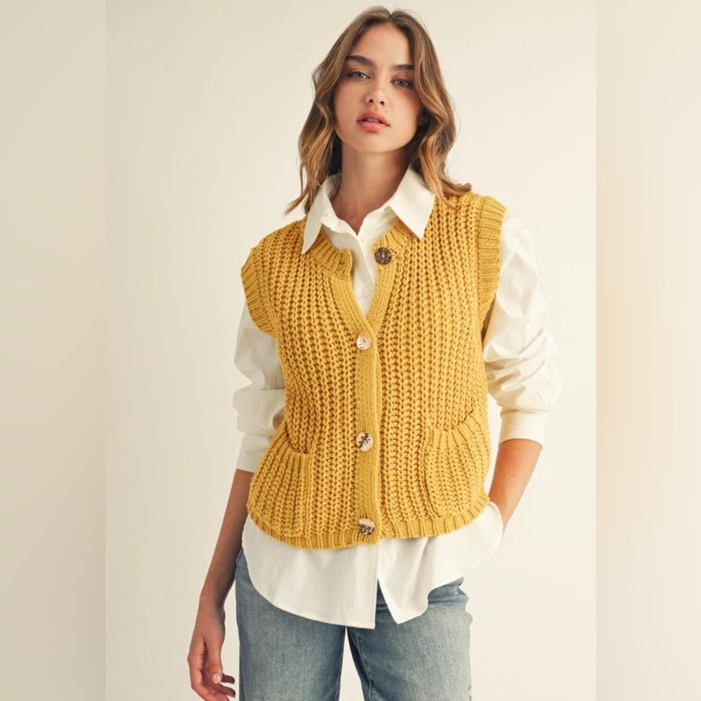 Jodifl Solid Color Knit Sweater Vest in Mustard